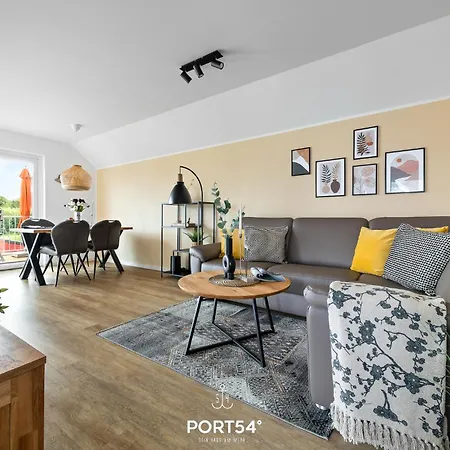 Karlsson Apartment